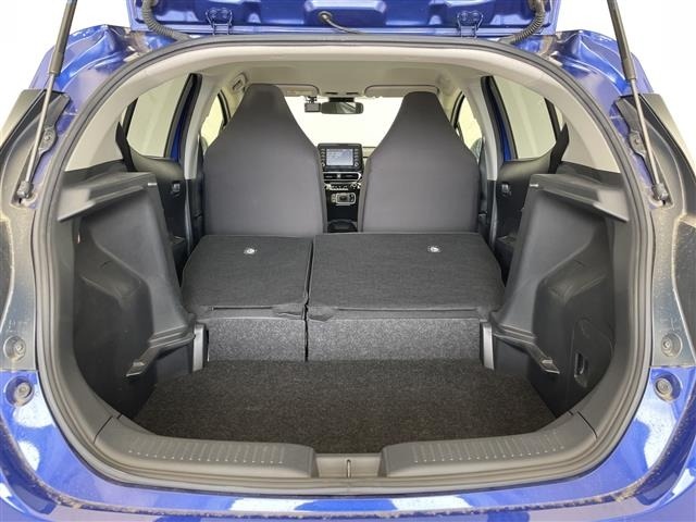 Toyota AQUA 2022 7425042-11
