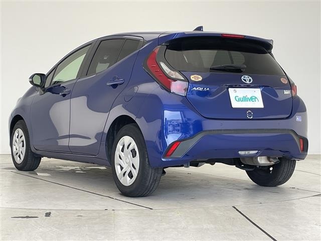 Toyota AQUA 2022 7425042-4