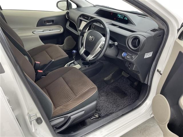 Toyota AQUA 2012 7425051-11