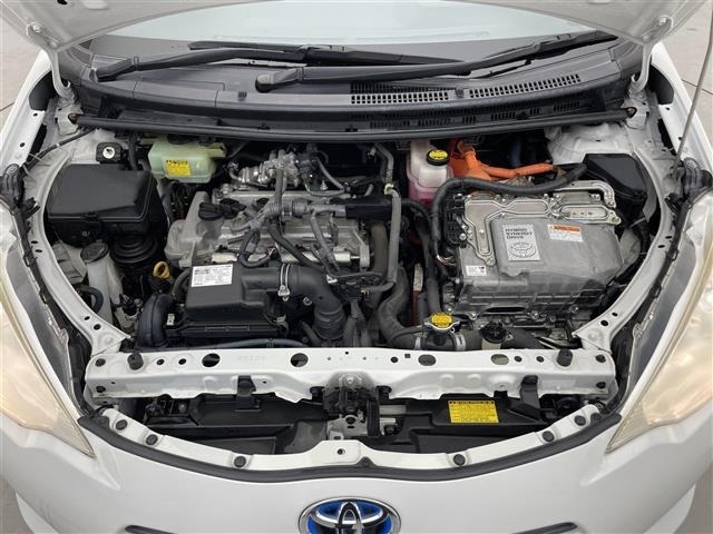 Toyota AQUA 2012 7425051-14
