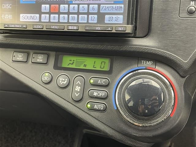 Toyota AQUA 2012 7425051-9