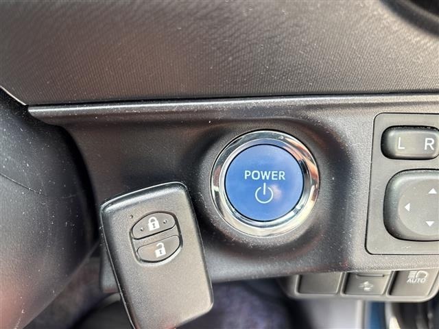 Toyota AQUA 2017 7425065-3