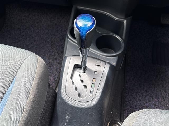 Toyota AQUA 2017 7425065-8