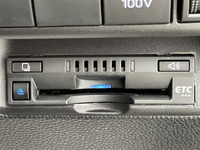 Toyota AQUA 2021 7425066-1
