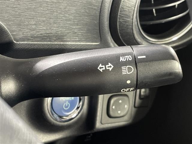 Toyota AQUA 2014 7425067-1