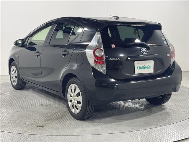 Toyota AQUA 2014 7425067-13