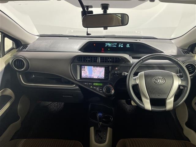 Toyota AQUA 2014 7425067-16