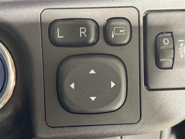 Toyota AQUA 2014 7425067-21