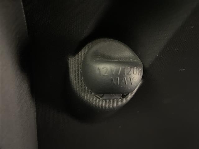 Toyota AQUA 2014 7425067-7