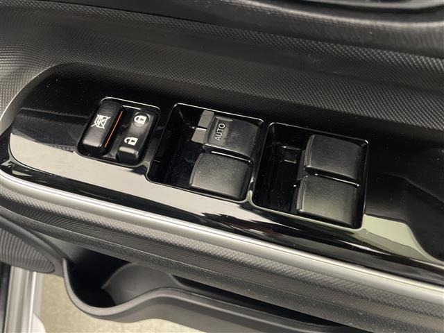 Toyota AQUA 2017 7425072-12