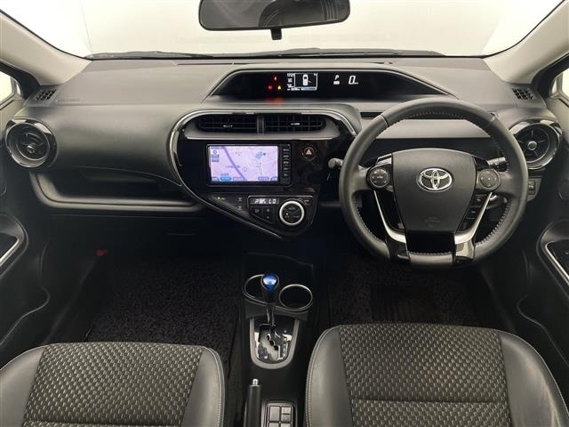 Toyota AQUA 2017 7425072-14