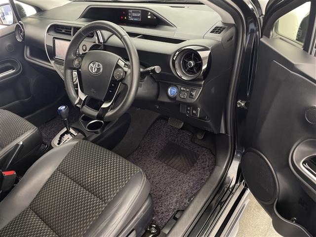 Toyota AQUA 2017 7425072-22