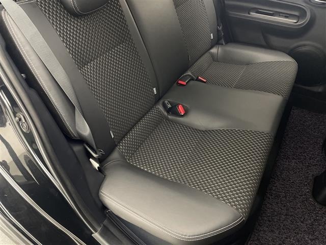 Toyota AQUA 2017 7425072-6