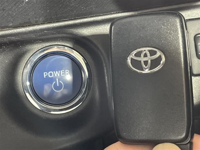 Toyota AQUA 2017 7425078-8
