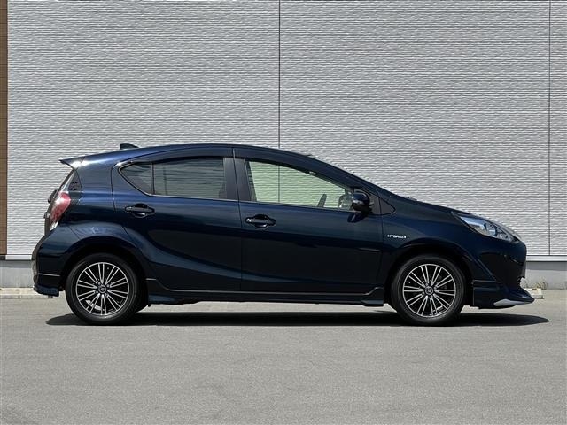 Toyota AQUA 2017 7425079-8