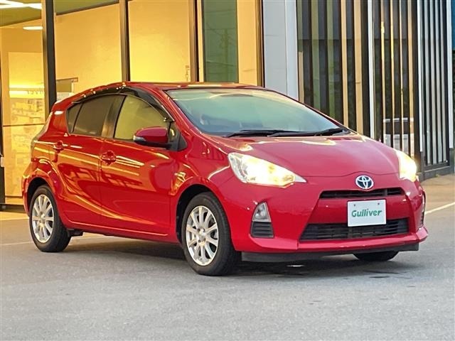 Toyota AQUA 2013 7425082-0