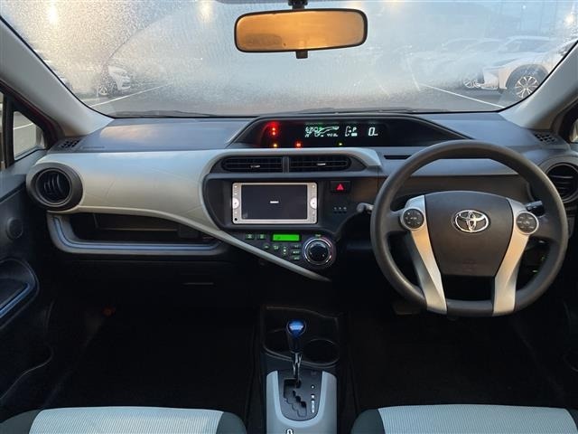 Toyota AQUA 2013 7425082-15