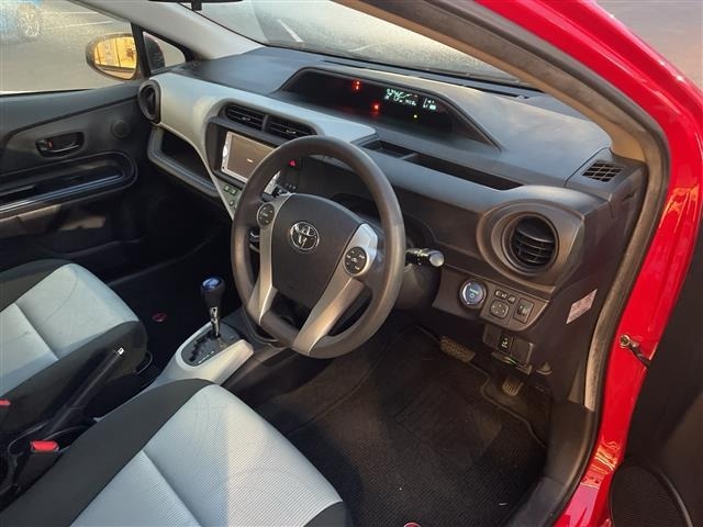 Toyota AQUA 2013 7425082-20