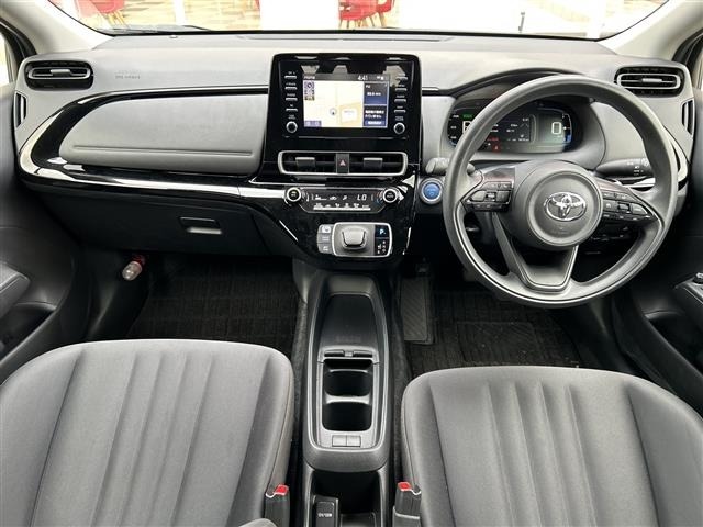 Toyota AQUA 2022 7425095-14