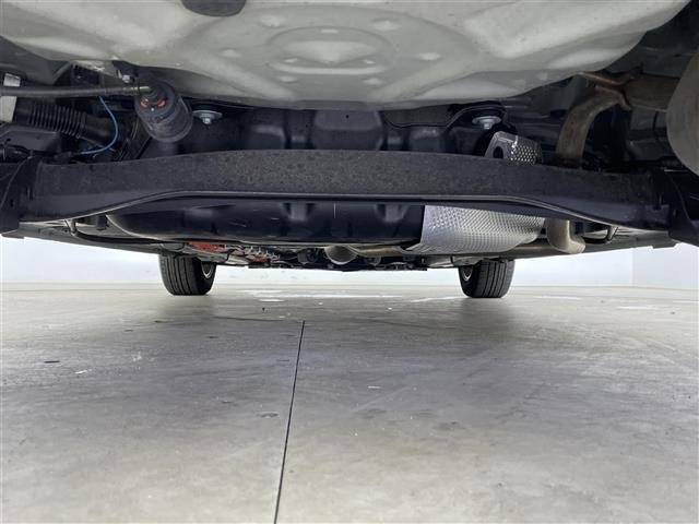 Toyota AQUA 2023 7425101-13