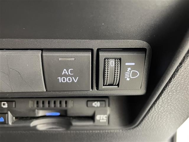 Toyota AQUA 2023 7425101-21