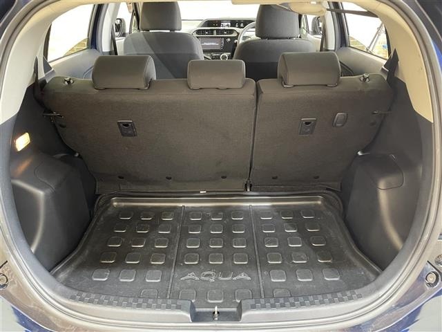 Toyota AQUA 2019 7425117-4