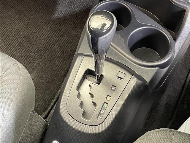Toyota AQUA 2019 7425117-5