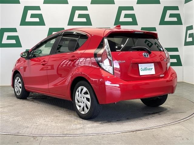 Toyota AQUA 2015 7425120-13