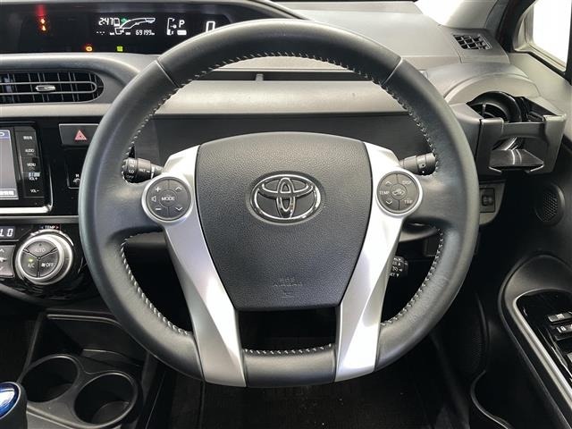 Toyota AQUA 2015 7425120-19