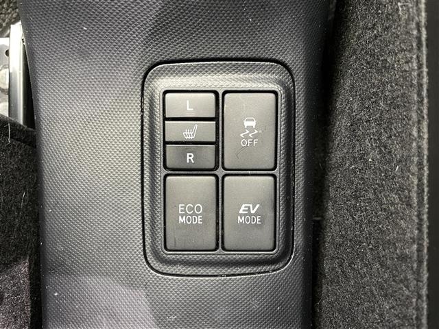 Toyota AQUA 2015 7425120-4