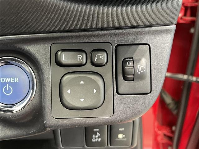 Toyota AQUA 2015 7425120-8