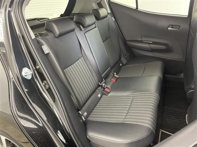 Toyota AQUA 2021 7425138-7