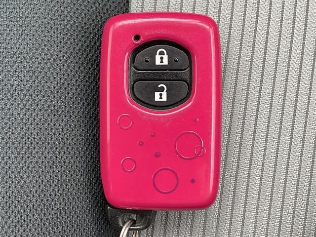 Toyota AQUA 2012 7425151-10