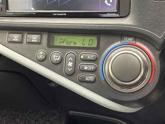 Toyota AQUA 2012 7425151-11