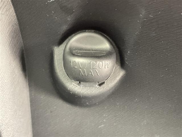 Toyota AQUA 2012 7425151-2