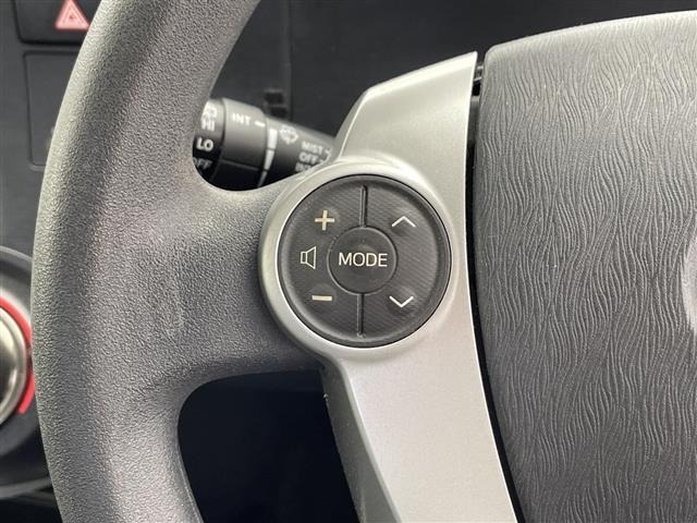 Toyota AQUA 2012 7425151-3