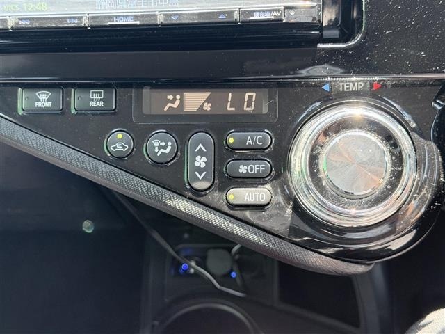 Toyota AQUA 2016 7425157-11