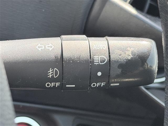 Toyota AQUA 2016 7425157-5