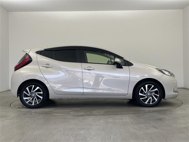 Toyota AQUA 2021 7425160-21