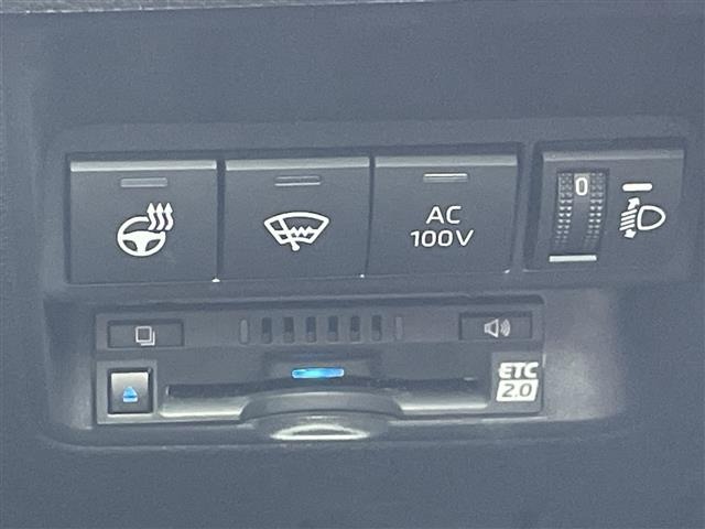 Toyota AQUA 2023 7425168-11
