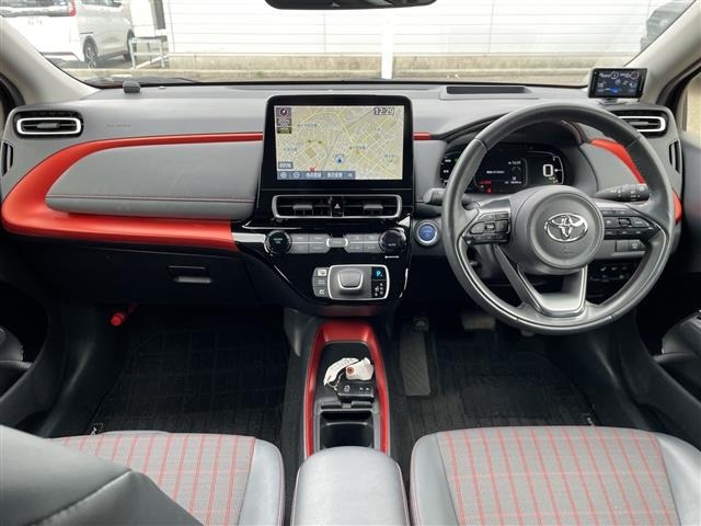 Toyota AQUA 2023 7425168-15