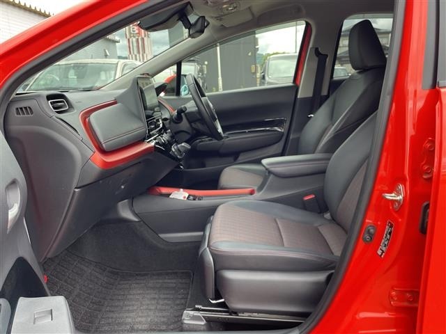 Toyota AQUA 2023 7425168-6