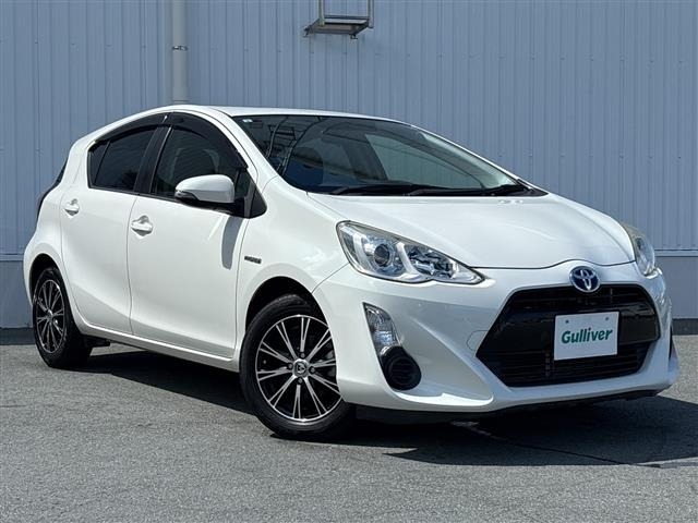Toyota AQUA 2015 7425171-0