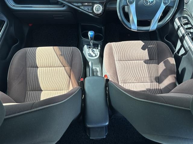 Toyota AQUA 2015 7425171-10