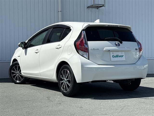 Toyota AQUA 2015 7425171-13