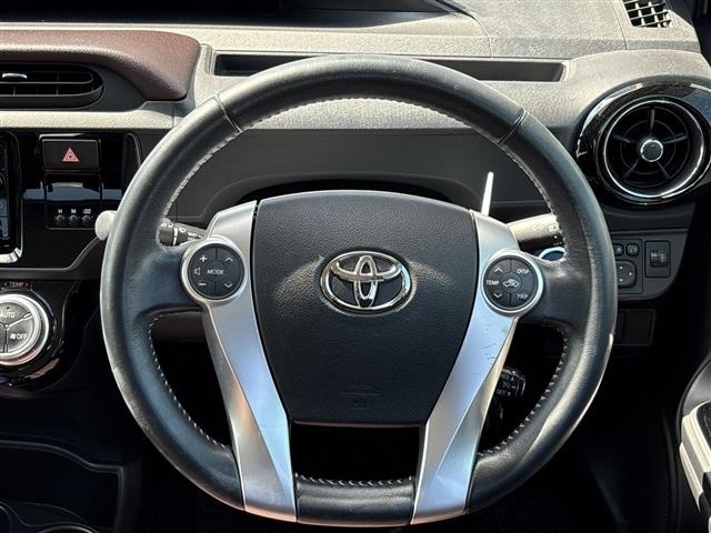 Toyota AQUA 2015 7425171-14