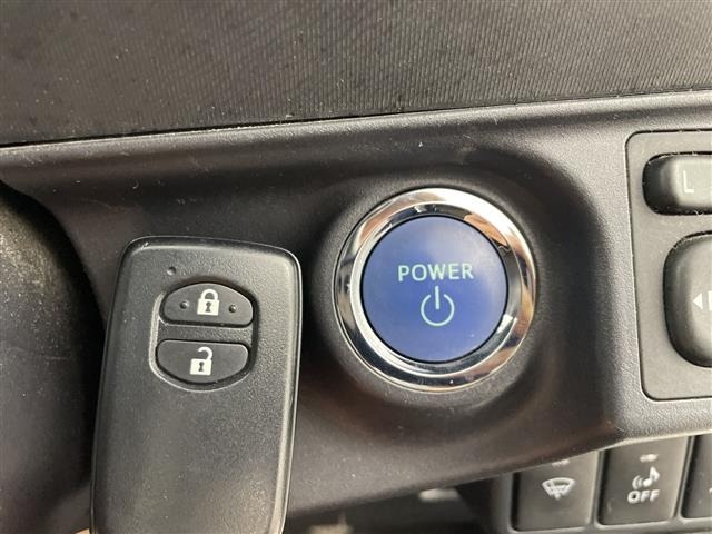 Toyota AQUA 2013 7425181-21