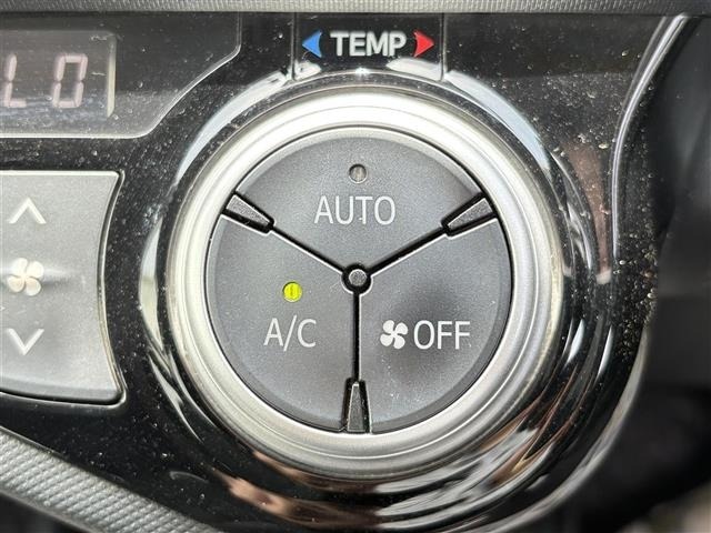 Toyota AQUA 2016 7425182-21
