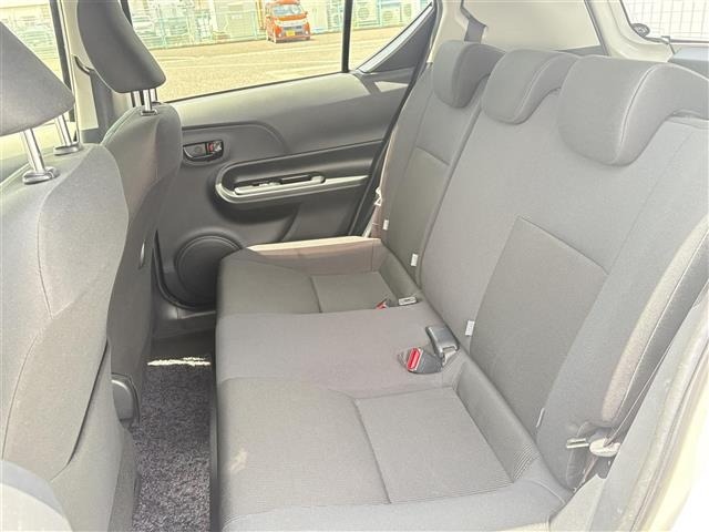 Toyota AQUA 2016 7425182-9