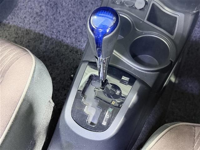 Toyota AQUA 2014 7425195-13